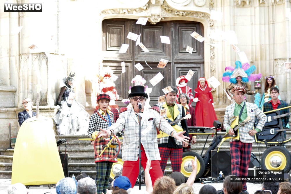 31/42 photos du spectacle La Deusche Joyeuse