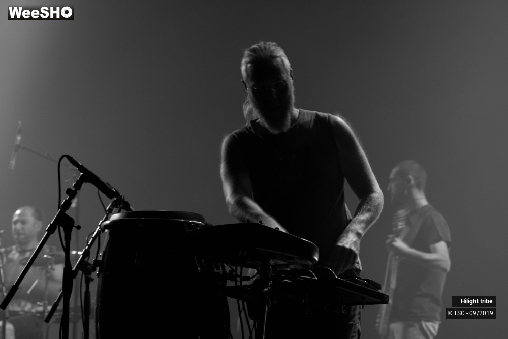 5/11 photos du spectacle Hilight Tribe
