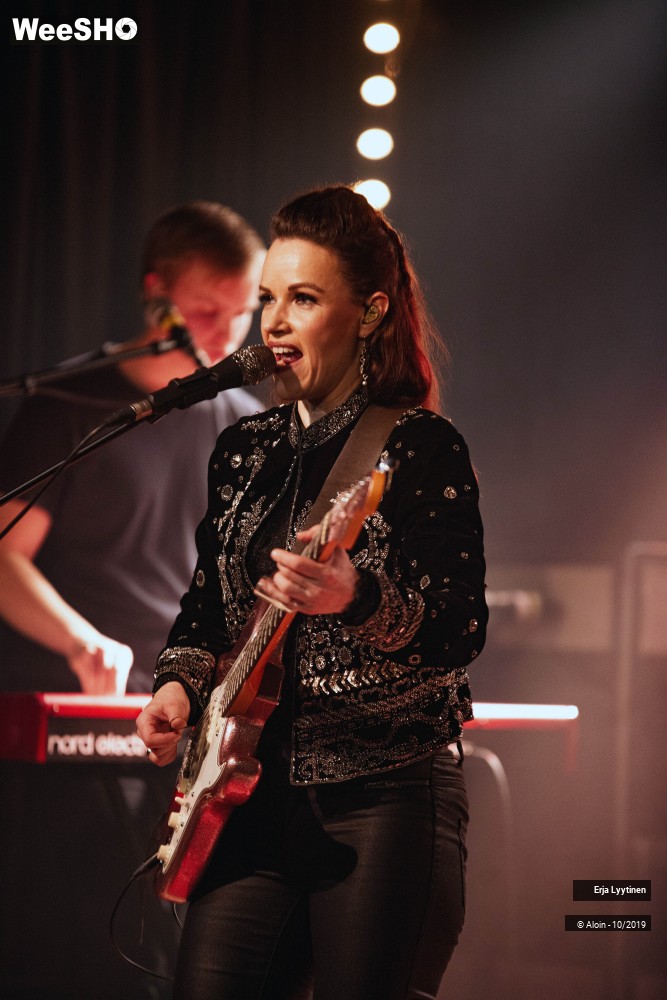 3/28 photos du spectacle Erja Lyytinen