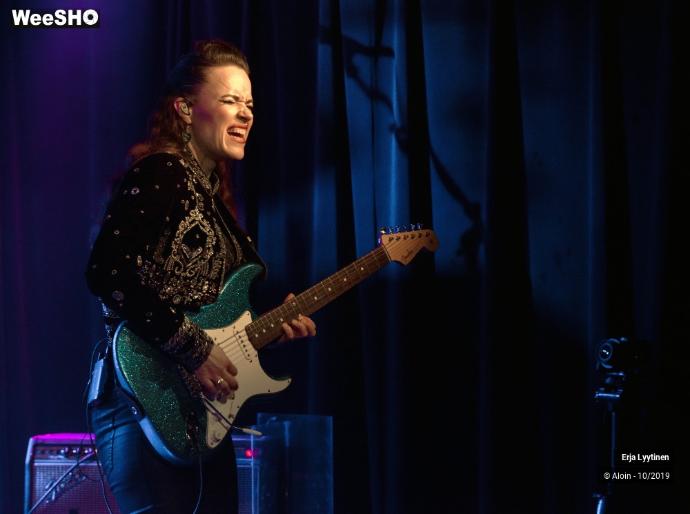 8/28 photos du spectacle Erja Lyytinen