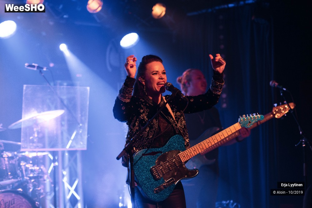 9/28 photos du spectacle Erja Lyytinen