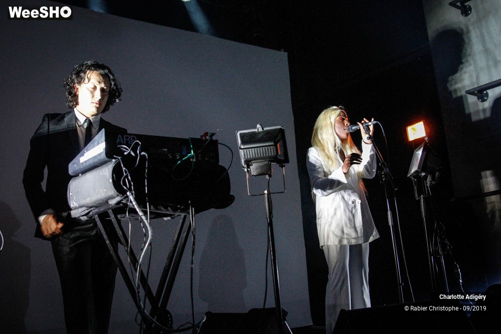 11/18 photos du spectacle Charlotte Adigery