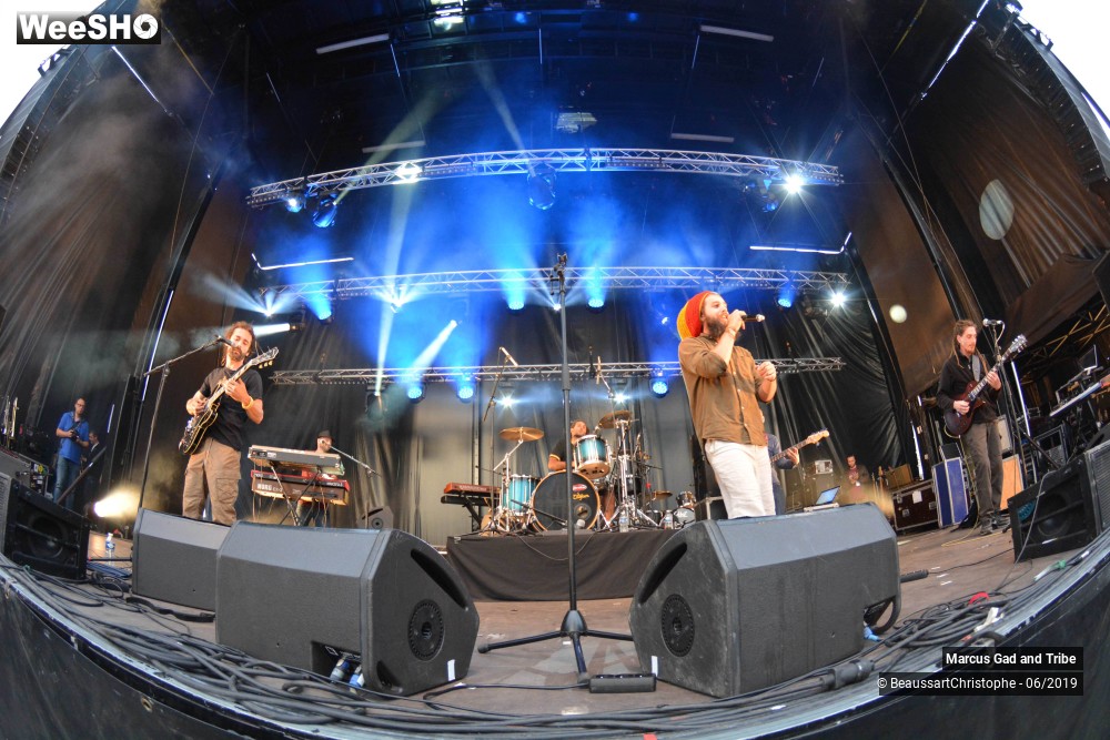 11/33 photos du spectacle Marcus Gad and Tribe