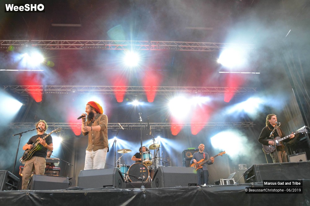 26/33 photos du spectacle Marcus Gad and Tribe