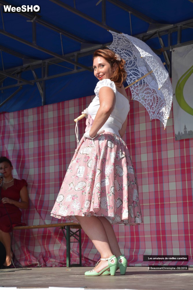 3/51 photos du spectacle Election Miss Béthune Rétro 2019