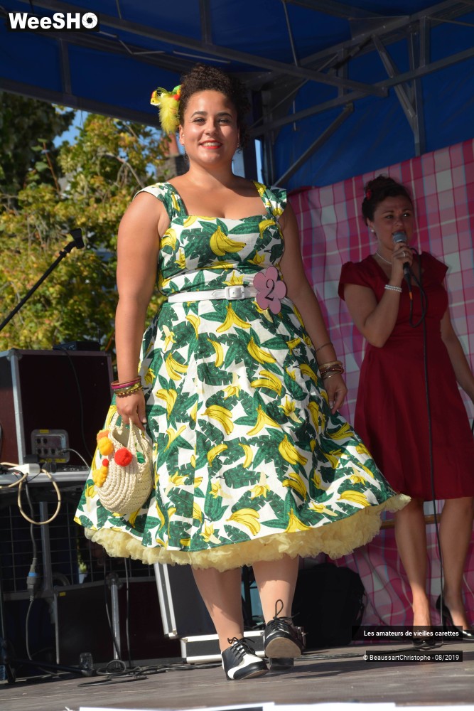 7/51 photos du spectacle Election Miss Béthune Rétro 2019