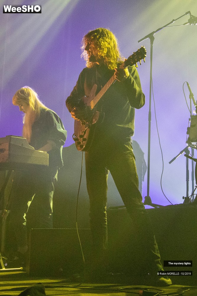 7/34 photos du spectacle The Mystery Lights