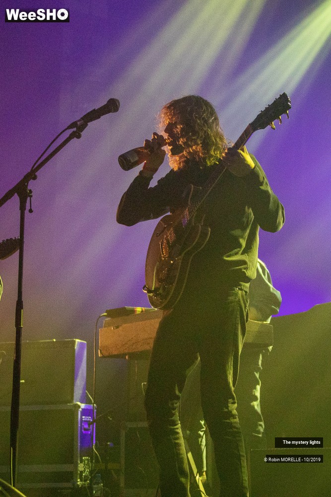 16/34 photos du spectacle The Mystery Lights