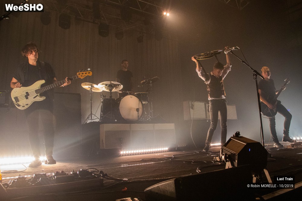 32/50 photos du spectacle Last Train