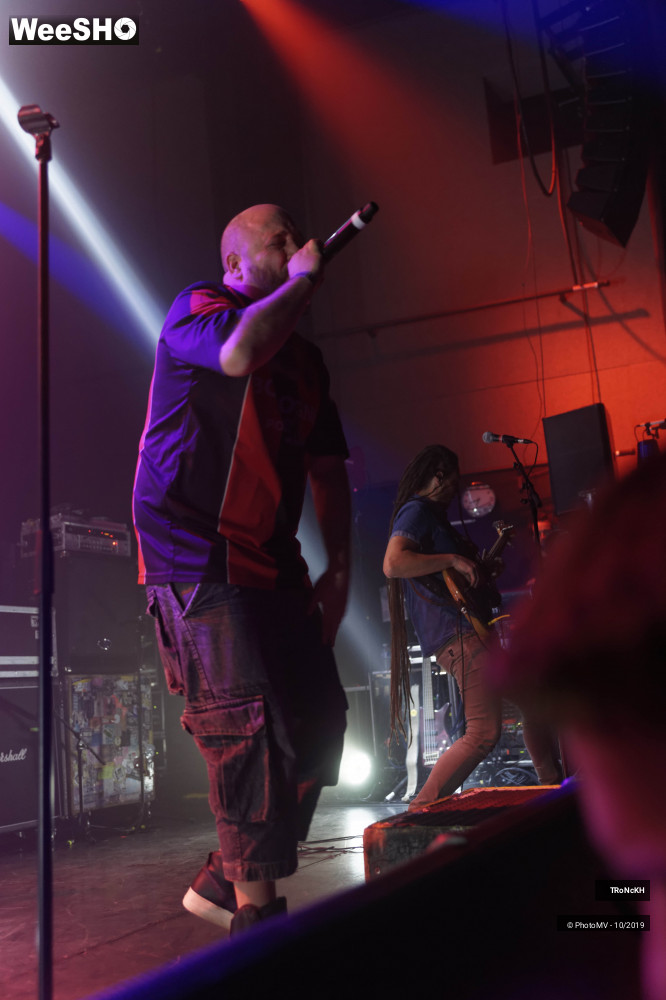 21/25 photos du spectacle TRoNcKH