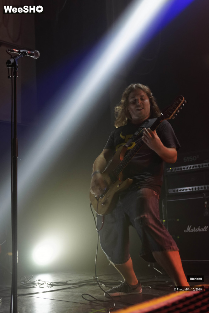 22/25 photos du spectacle TRoNcKH