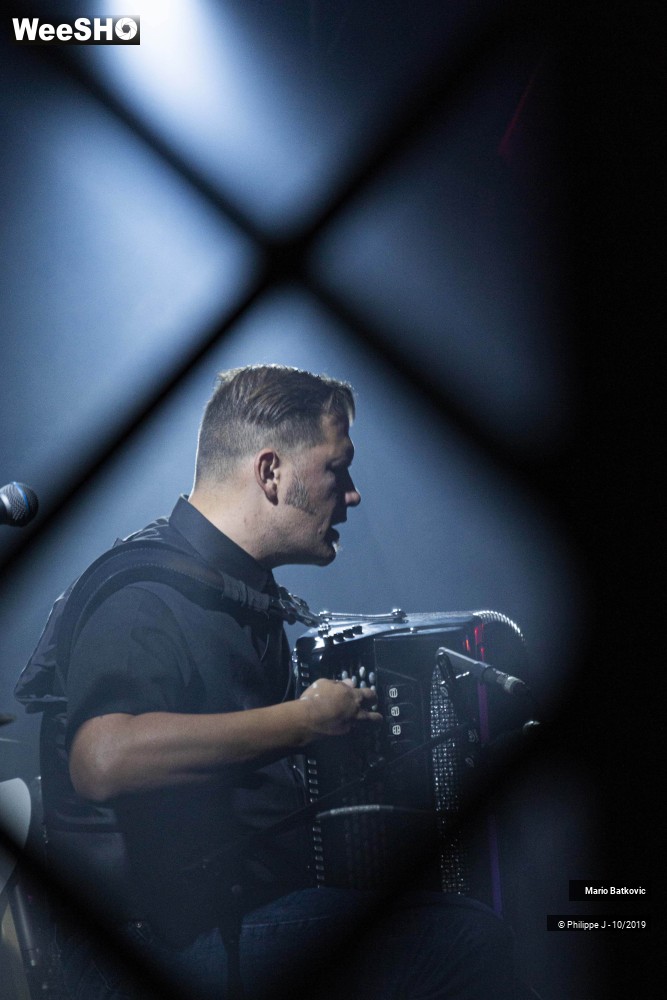 5/7 photos du spectacle Mario Batkovic