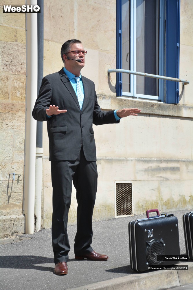 5/38 photos du spectacle A Vendre