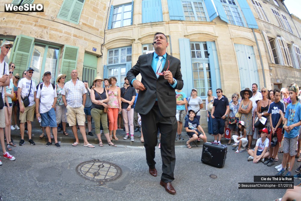 7/38 photos du spectacle A Vendre