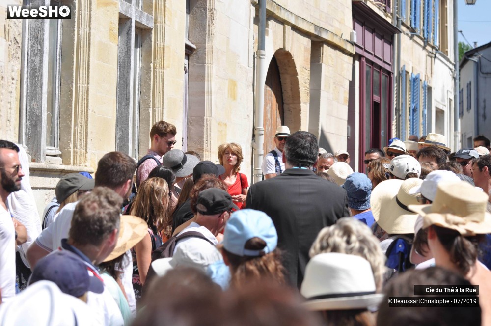 8/38 photos du spectacle A Vendre