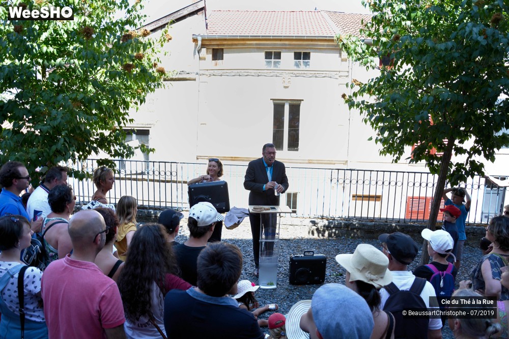 11/38 photos du spectacle A Vendre