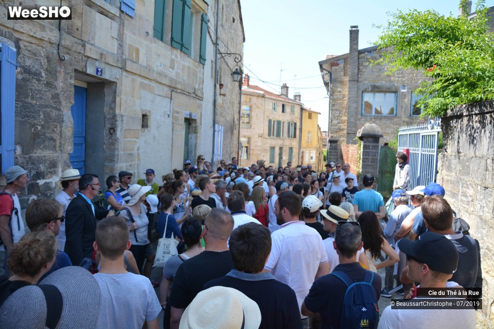 19/38 photos du spectacle A Vendre