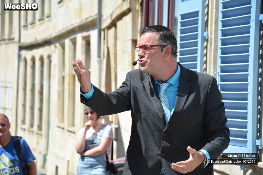 22/38 photos du spectacle A Vendre