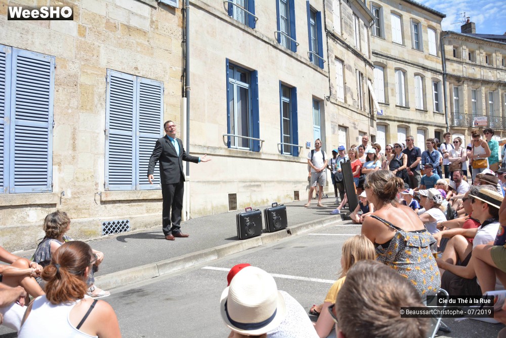 23/38 photos du spectacle A Vendre