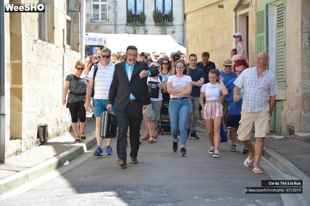 27/38 photos du spectacle A Vendre