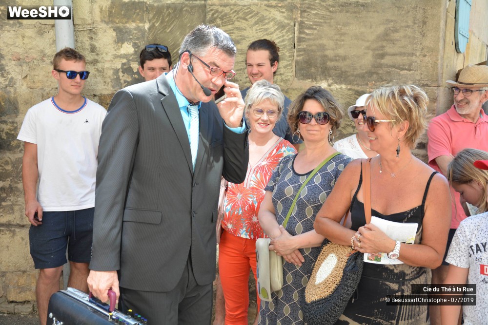 32/38 photos du spectacle A Vendre