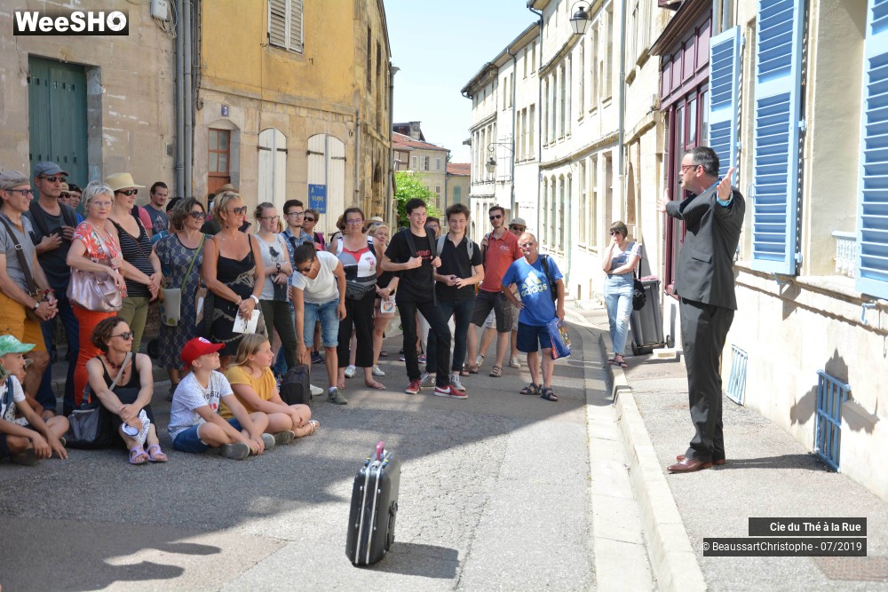 33/38 photos du spectacle A Vendre