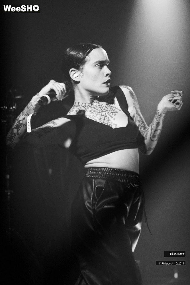 7/13 photos du spectacle Flèche Love