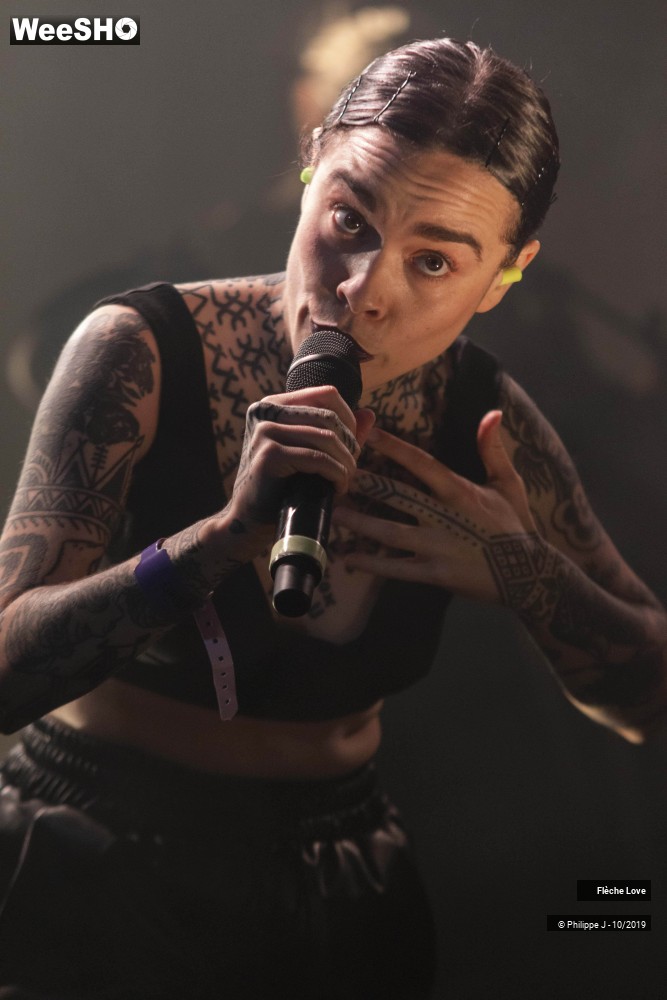 9/13 photos du spectacle Flèche Love