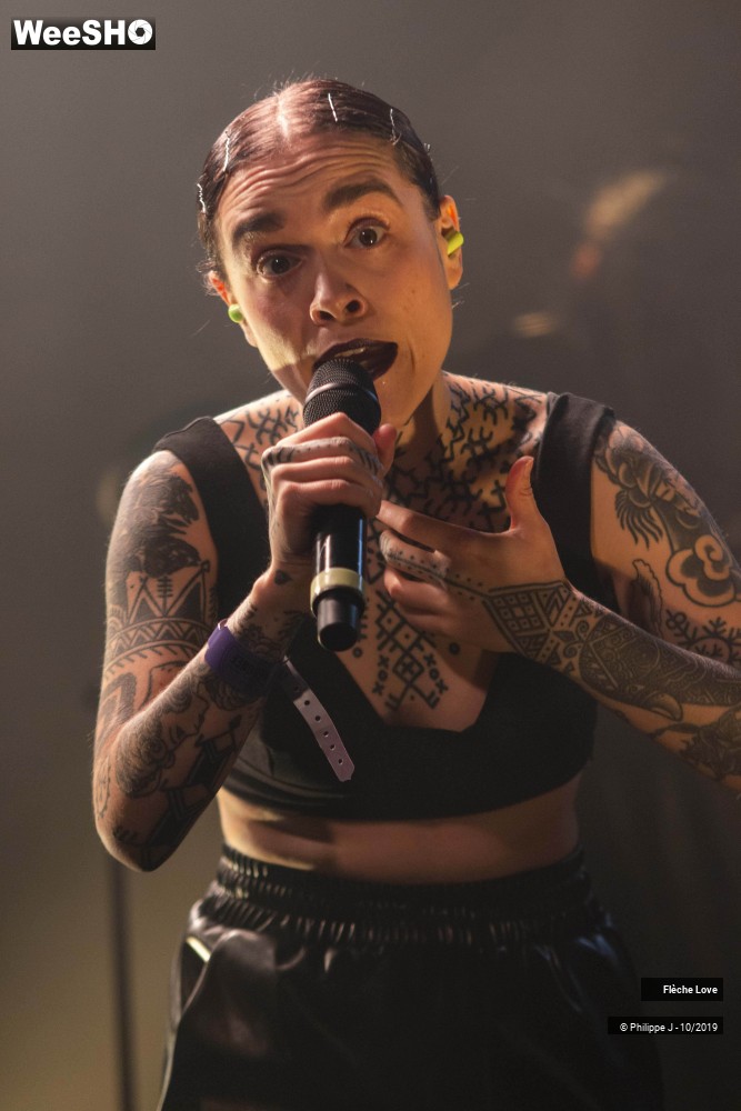 11/13 photos du spectacle Flèche Love