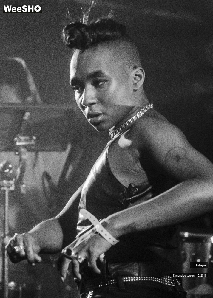 1/21 photos du spectacle Tshegue