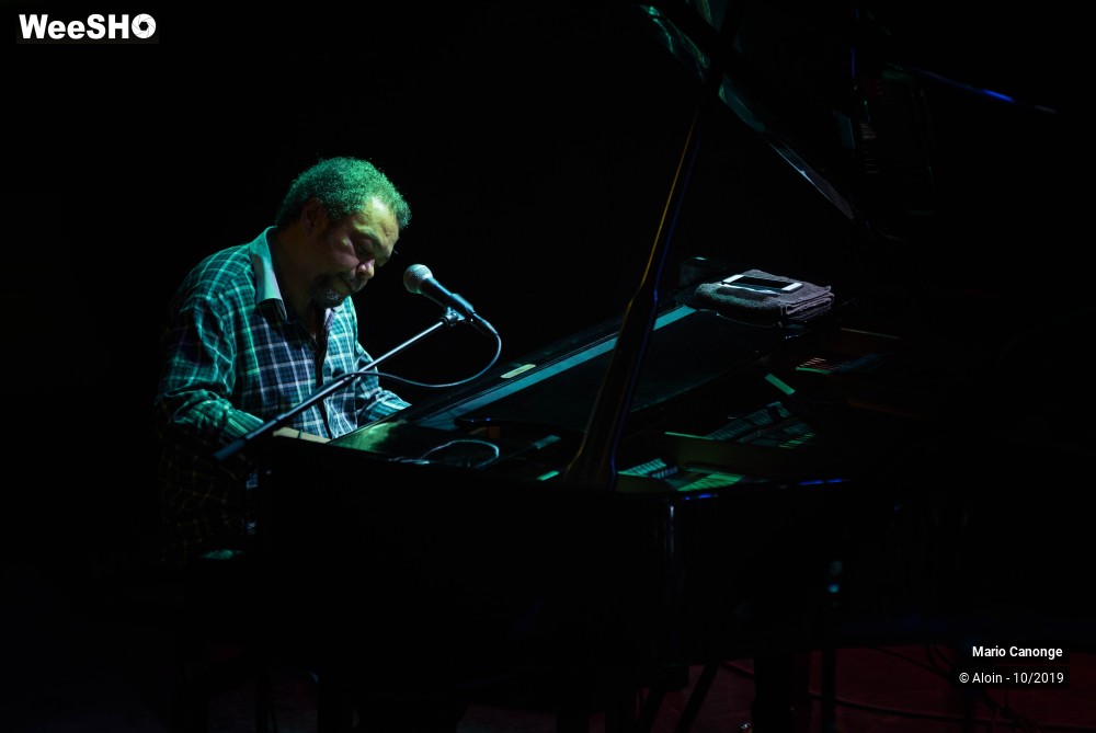 4/13 photos du spectacle Mario Canonge