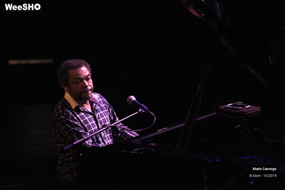 5/13 photos du spectacle Mario Canonge