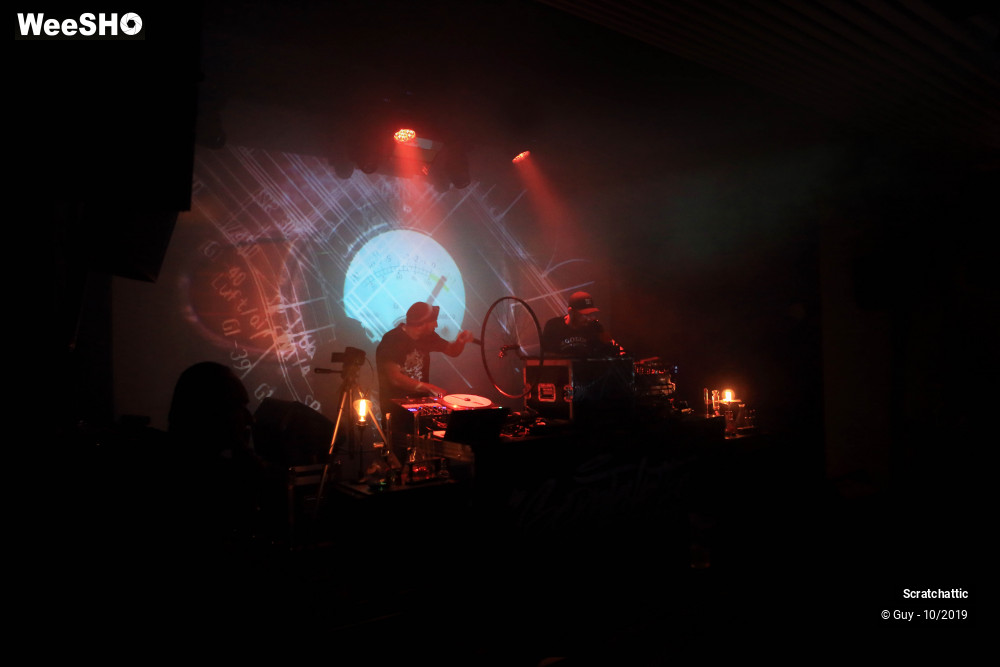 1/13 photos du spectacle Scratchattic