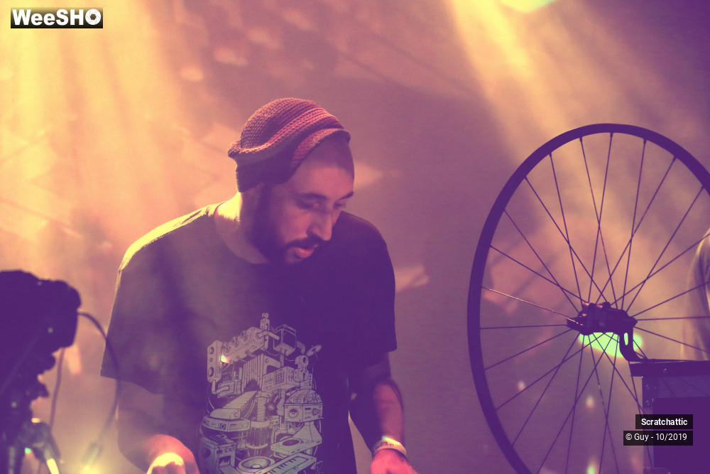 9/13 photos du spectacle Scratchattic