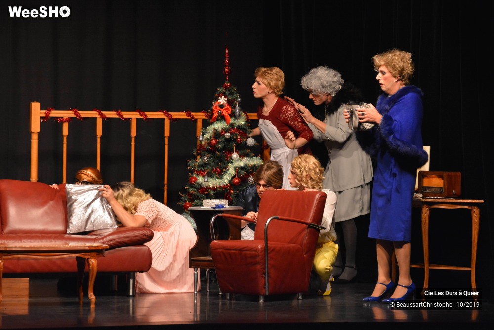 12/51 photos du spectacle 8 femmes ... ou presque