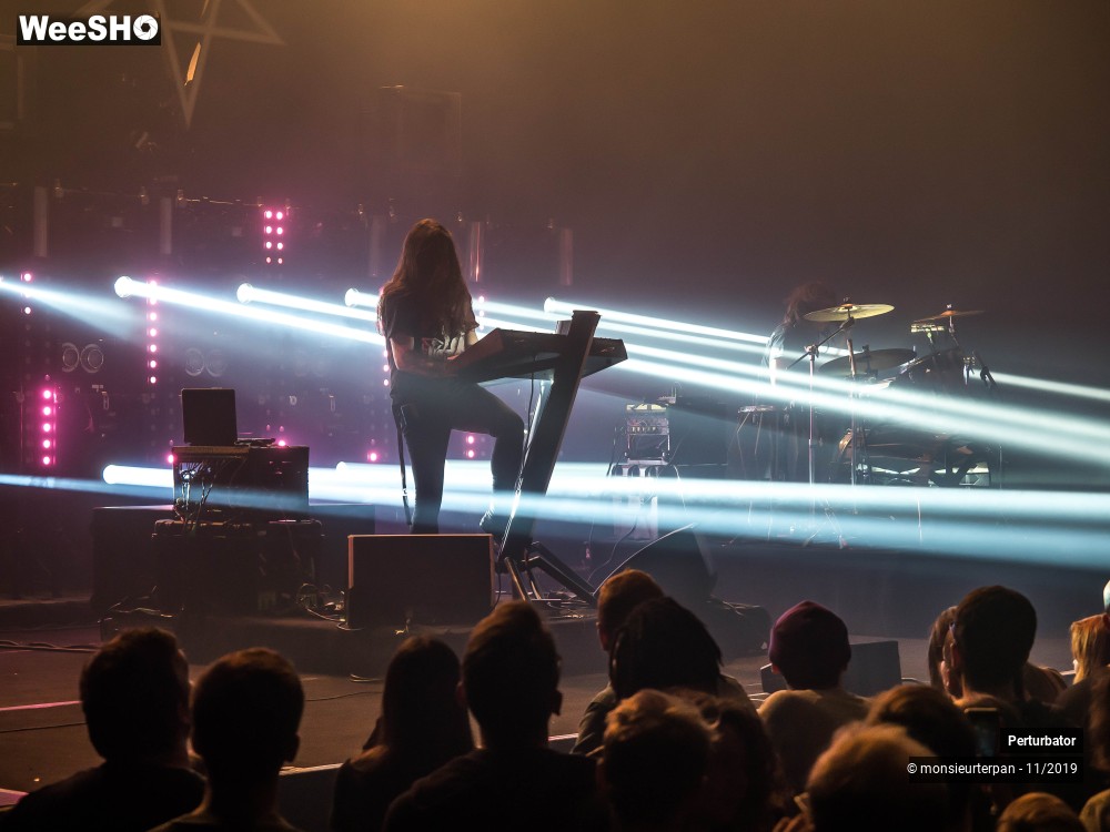 14/30 photos du spectacle Perturbator