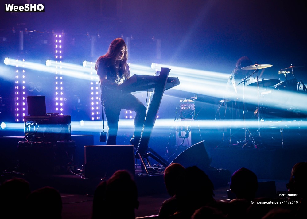 25/30 photos du spectacle Perturbator