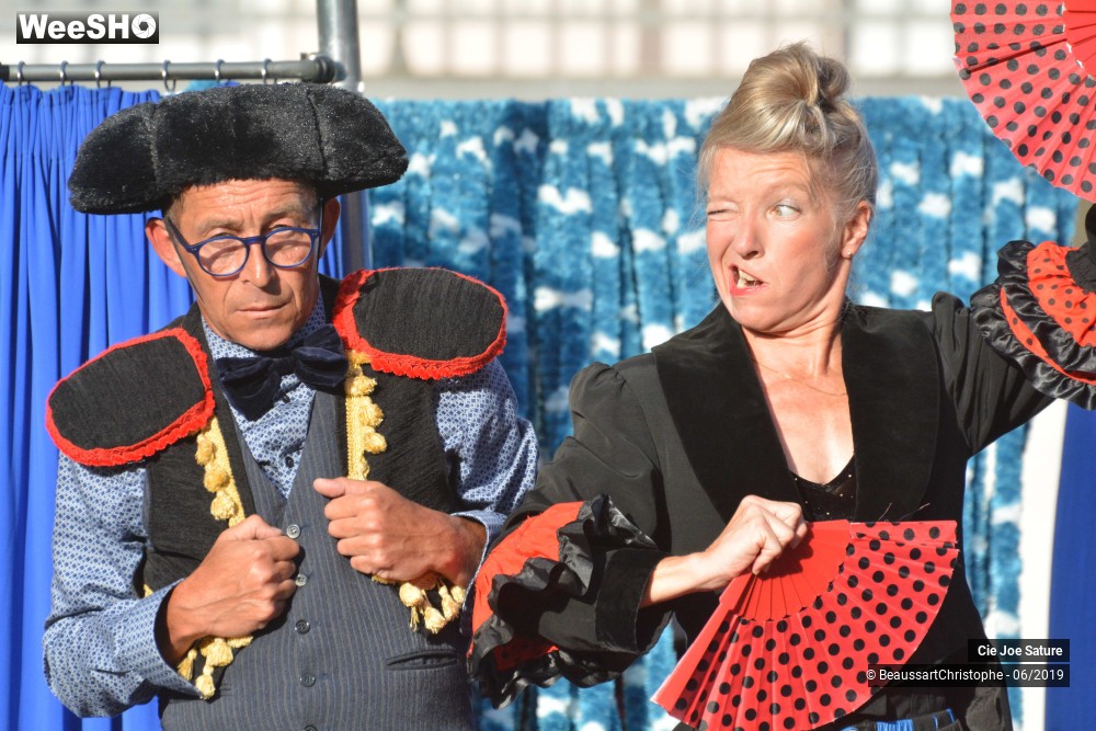 38/50 photos du spectacle Ouh La La !