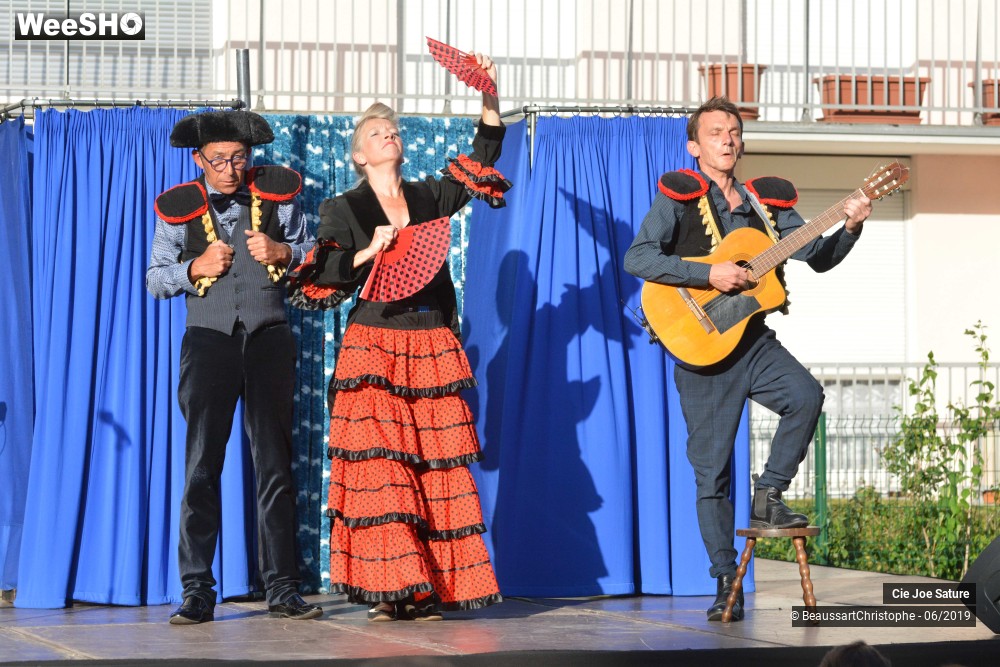 40/50 photos du spectacle Ouh La La !