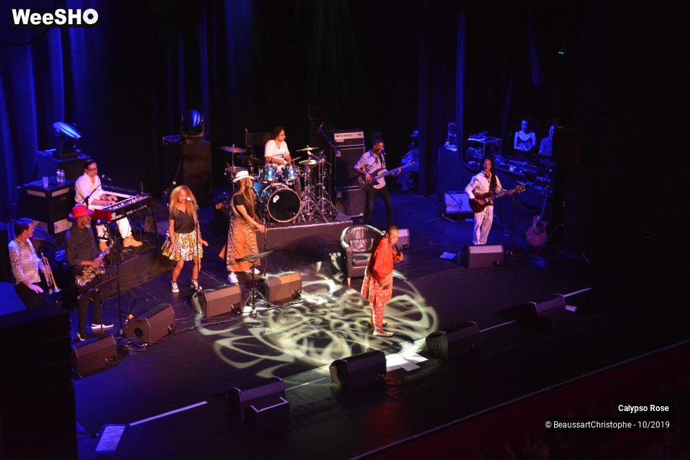 25/36 photos du spectacle Calypso Rose