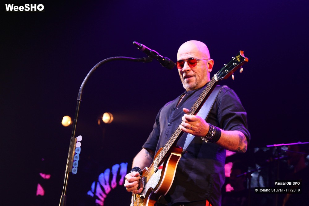 21/50 photos du spectacle Pascal Obispo