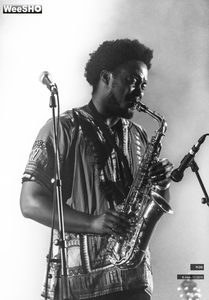 2/10 photos du spectacle PLDG