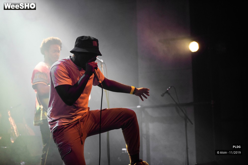 7/10 photos du spectacle PLDG