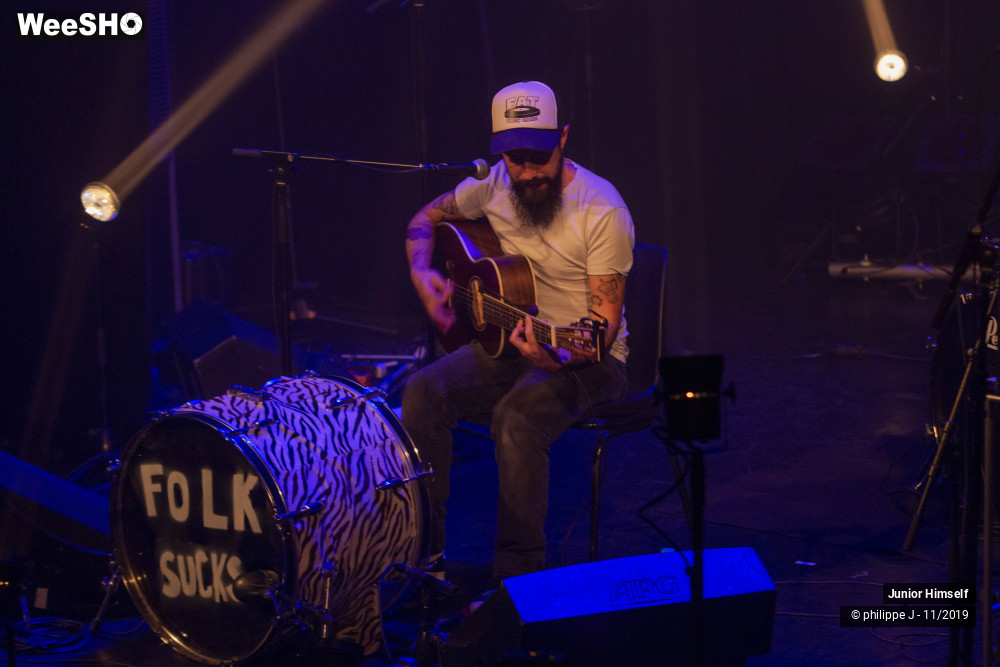 7/10 photos du spectacle Junior Himself