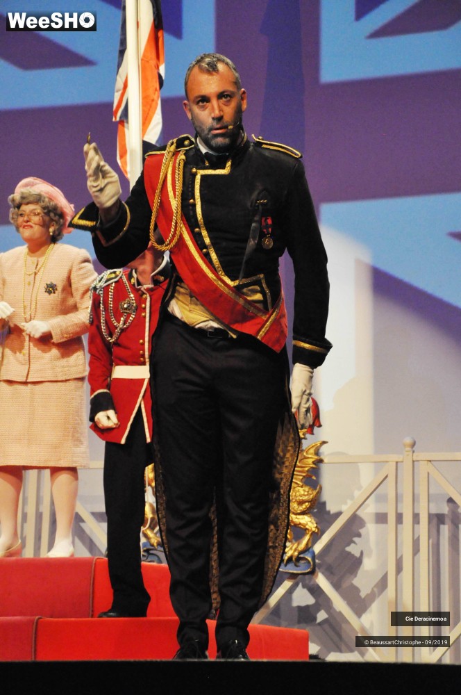 4/35 photos du spectacle The Queen French World Tour