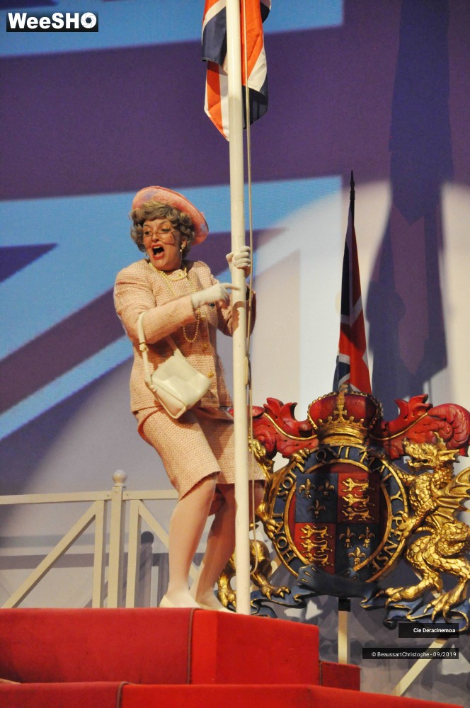 7/35 photos du spectacle The Queen French World Tour