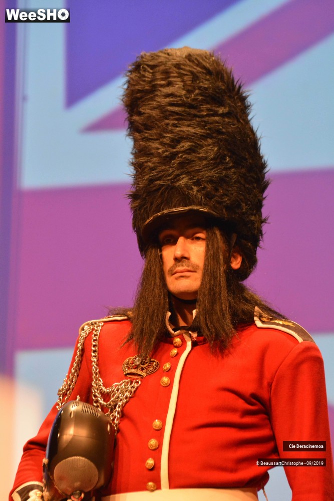 11/35 photos du spectacle The Queen French World Tour