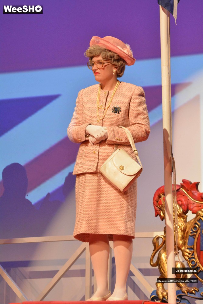 12/35 photos du spectacle The Queen French World Tour