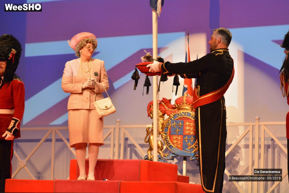 28/35 photos du spectacle The Queen French World Tour