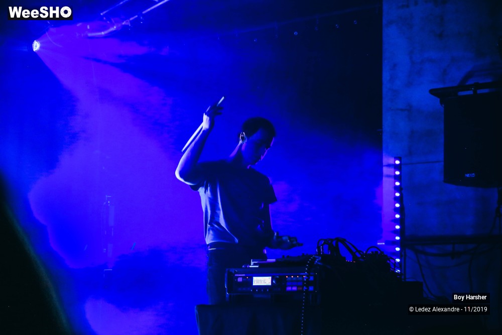 6/31 photos du spectacle Boy Harsher